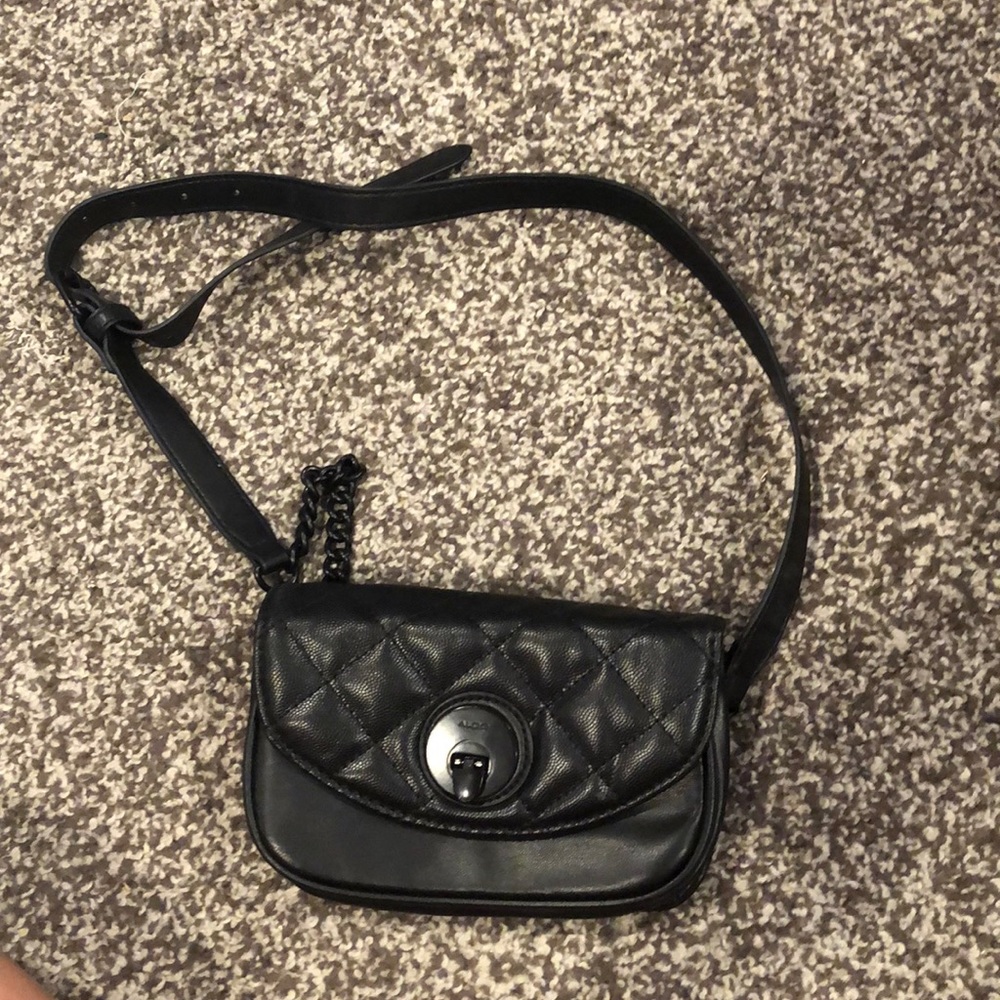 Black mini fanny pack/ cross body